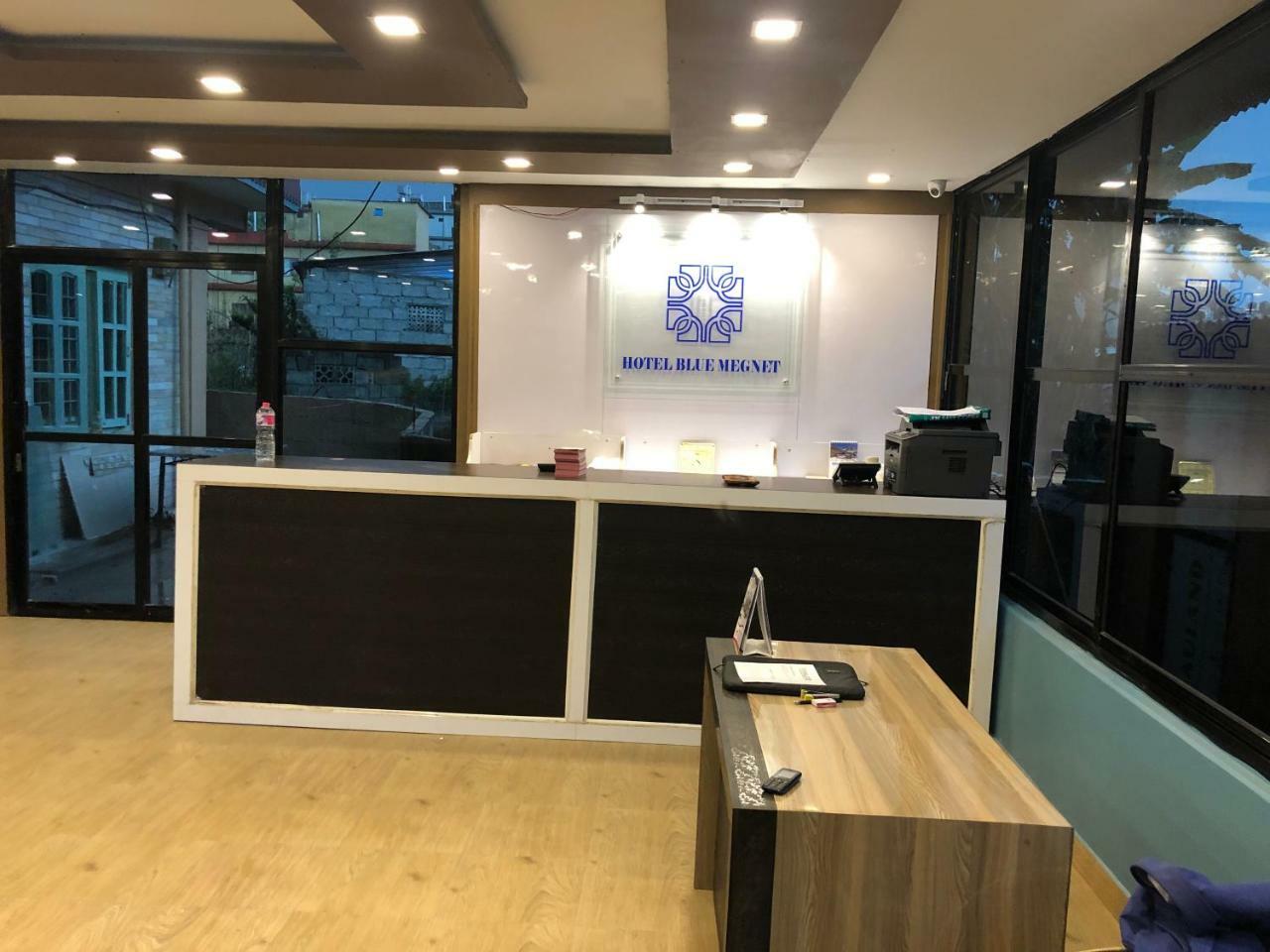 Hotel Blue Magnet Pokhara Exteriör bild